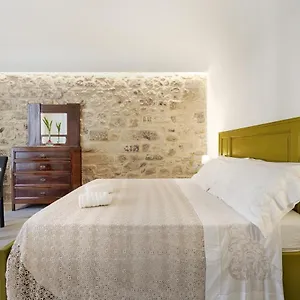 Hyblaliferooms Guest house