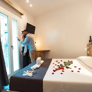 Fico - Finestra Contemporanea Guest house